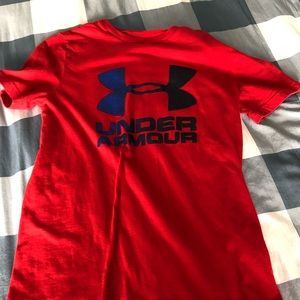 Under armor shirt